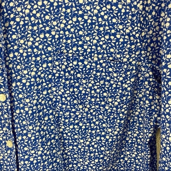 Old Navy Women's Large Petite Long Sleeve Button Down Top Blue and White - Picture 5 of 10